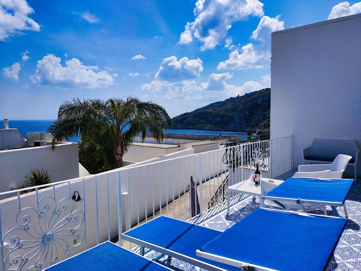 La Caura Di Casa Camilla Journey Apartman Marina Serra Kültér fotó
